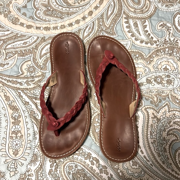 Olukai Braided Leather Thong Flip Flops - Picture 3 of 5